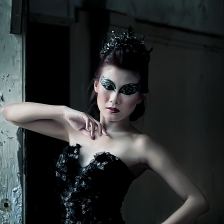 Black Swan by Sef's Miko